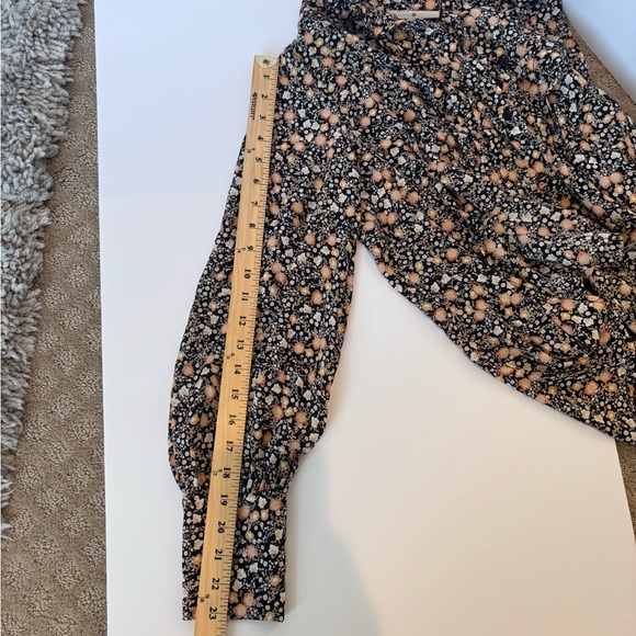 Nili Lotan for Target Womens Floral Mock Neck Button Down Top Black Size M - NWT - Picture 8 of 9